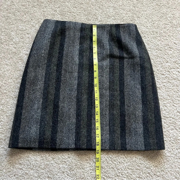Boden British Tweed By Moon 100% Wool Striped side zip Skirt 6 R US Knee Length, - Picture 6 of 13